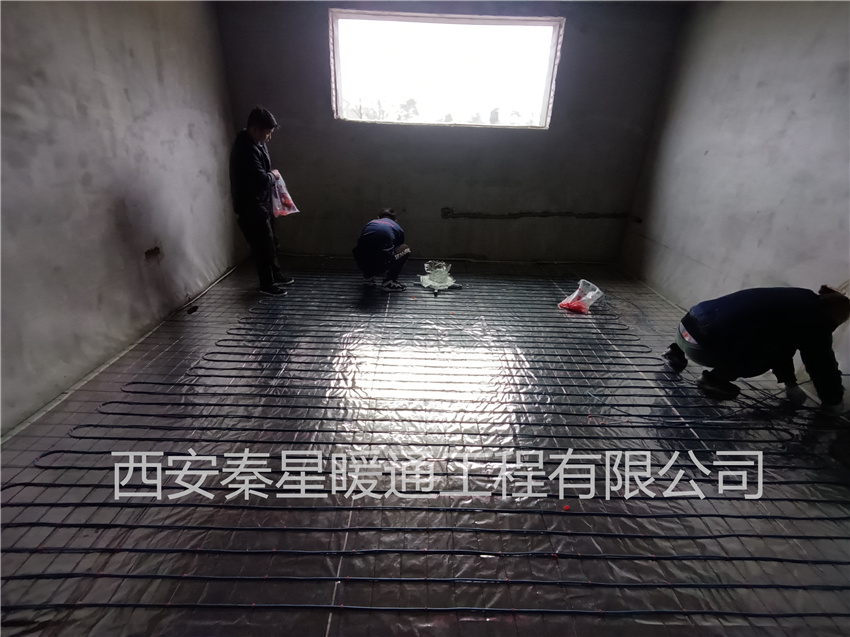 电地暖